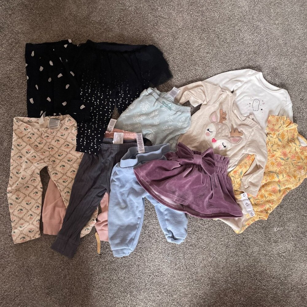 12M Girls kids Clothing Bundle - Leggings, Onesies, Skirt lot of baby clothes
